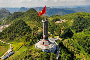 Tour vòng cung Đông Bắc: HCM – Hà Nội – Tuyên Quang – Hà Giang – Yên Minh – Đồng Văn – Cao Bằng – Lạng Sơn (5n4đ)